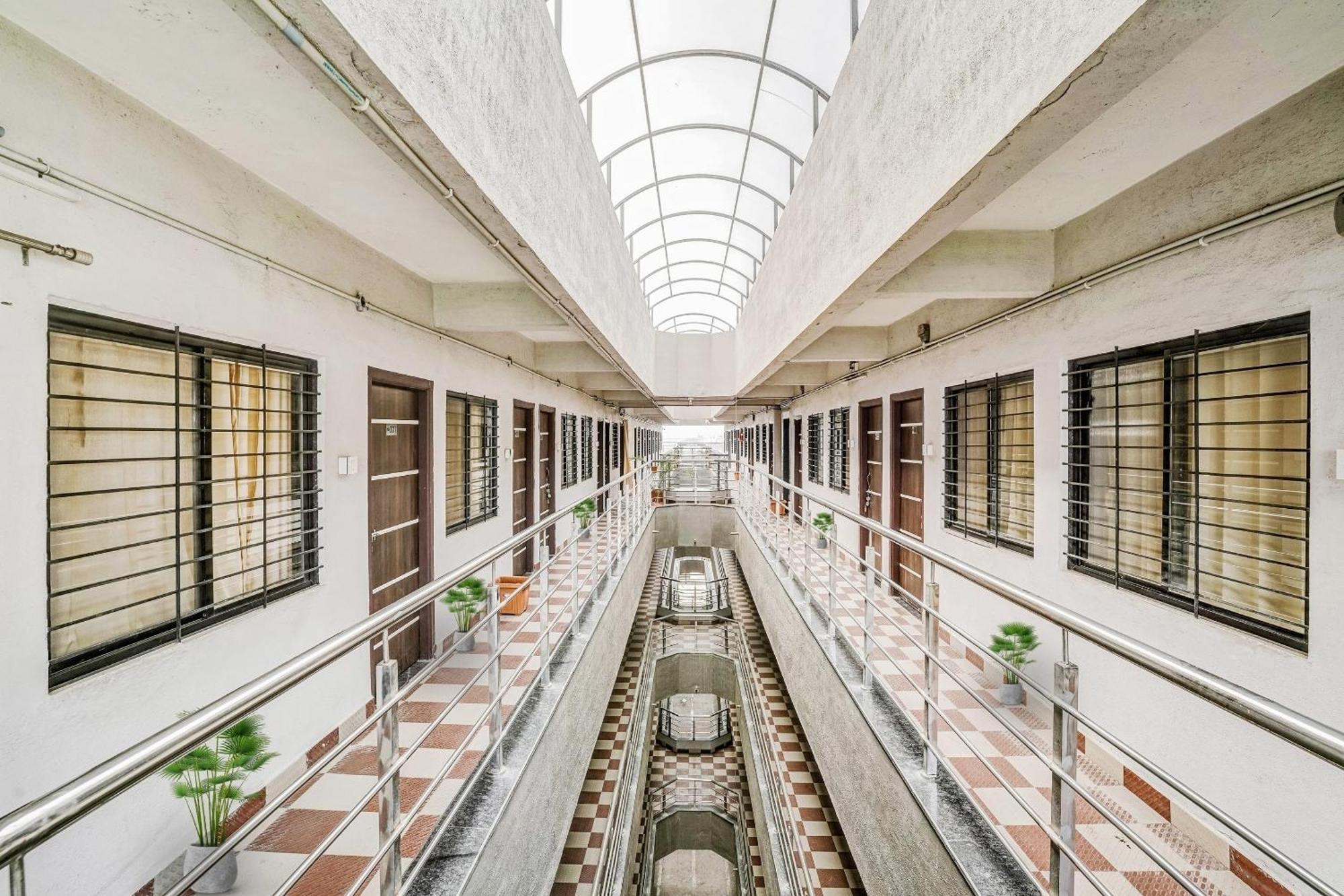 Super Hotel O Homely Stay Aurangābād Esterno foto